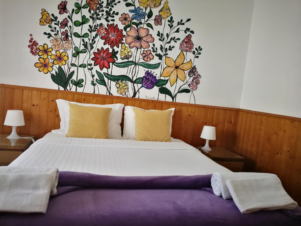 Surf House Helena Hotel Baleal Exterior photo
